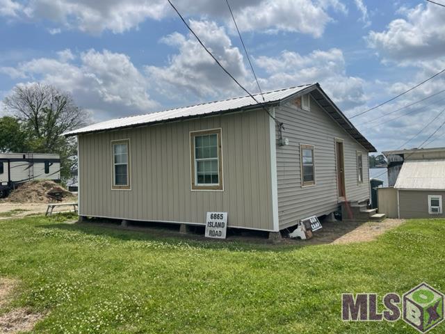 6865 Island Road Jarreau, LA 70749 - Photo 1 of 6