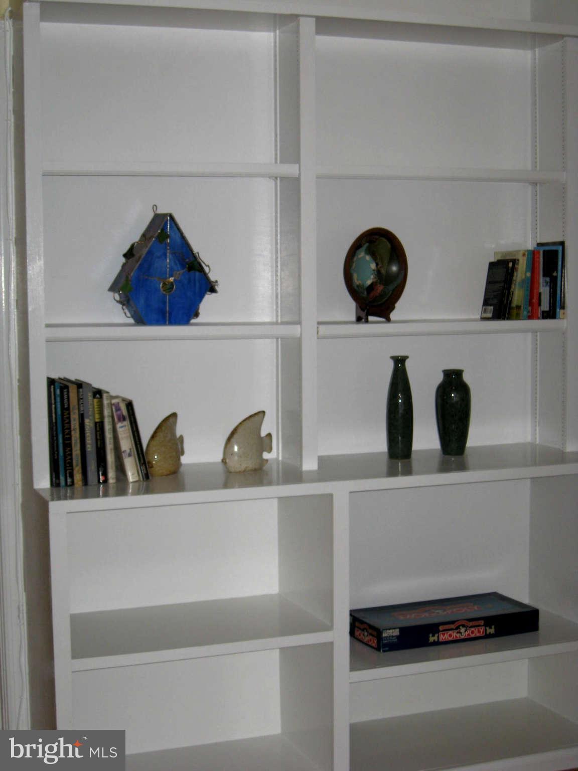 1910 North Rhodes Street, Unit 48 Arlington, VA 22201 - Photo 5 of 12 Interior (General)