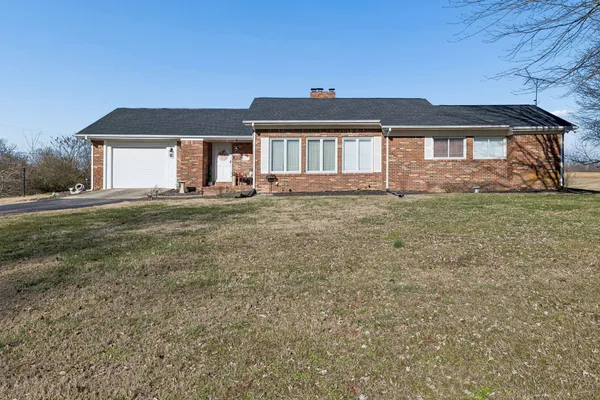 $299,900 | 1965 Celina Road, Red Boiling Springs, TN 37150