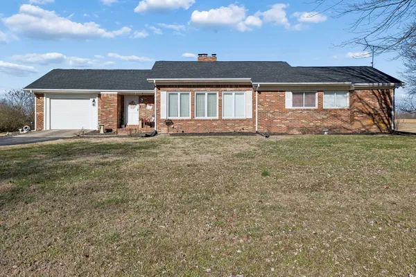 $299,900 | 1965 Celina Road, Red Boiling Springs, TN 37150