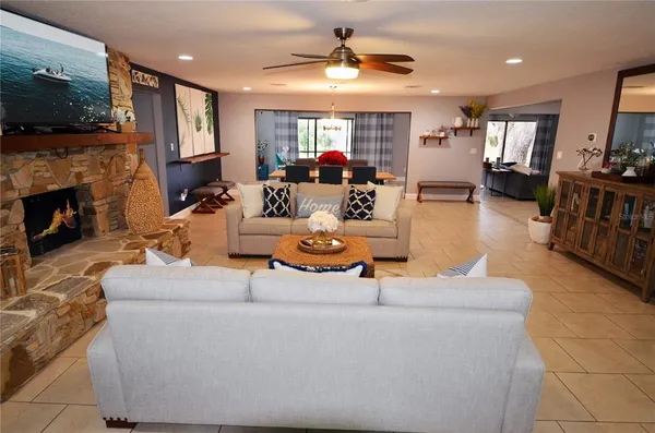 $859,900 | 3272 Majestic Oak Drive, St. Cloud, FL 34771