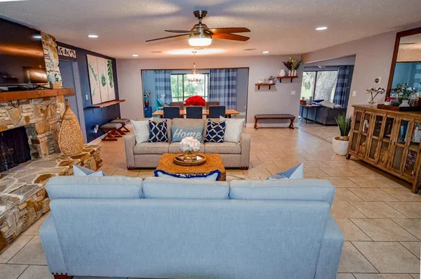 $859,900 | 3272 Majestic Oak Drive, St. Cloud, FL 34771