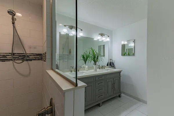 $859,900 | 3272 Majestic Oak Drive, St. Cloud, FL 34771