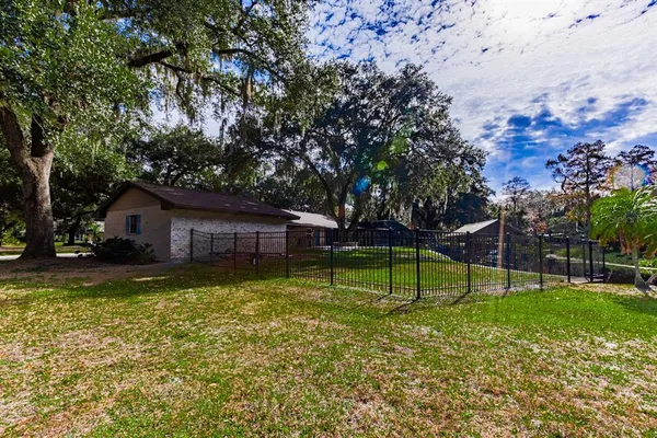 $859,900 | 3272 Majestic Oak Drive, St. Cloud, FL 34771