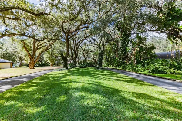 $859,900 | 3272 Majestic Oak Drive, St. Cloud, FL 34771