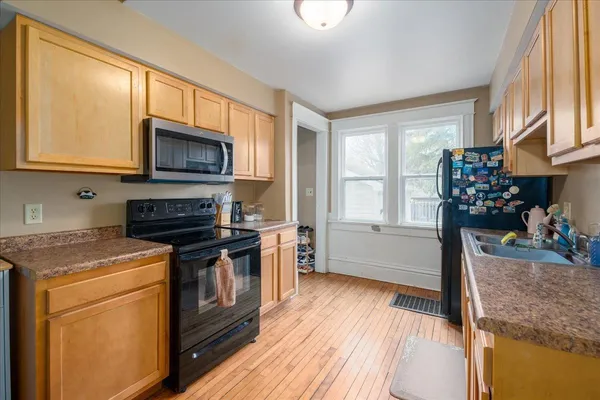 $250,000 | 1119 Wisconsin Street, Oshkosh, WI 54901