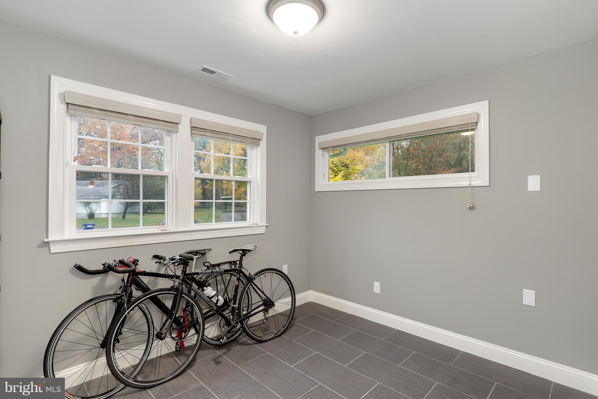 8212 Anita Road Baltimore, MD 21208 - Photo 15 of 33 Gallery Image 15