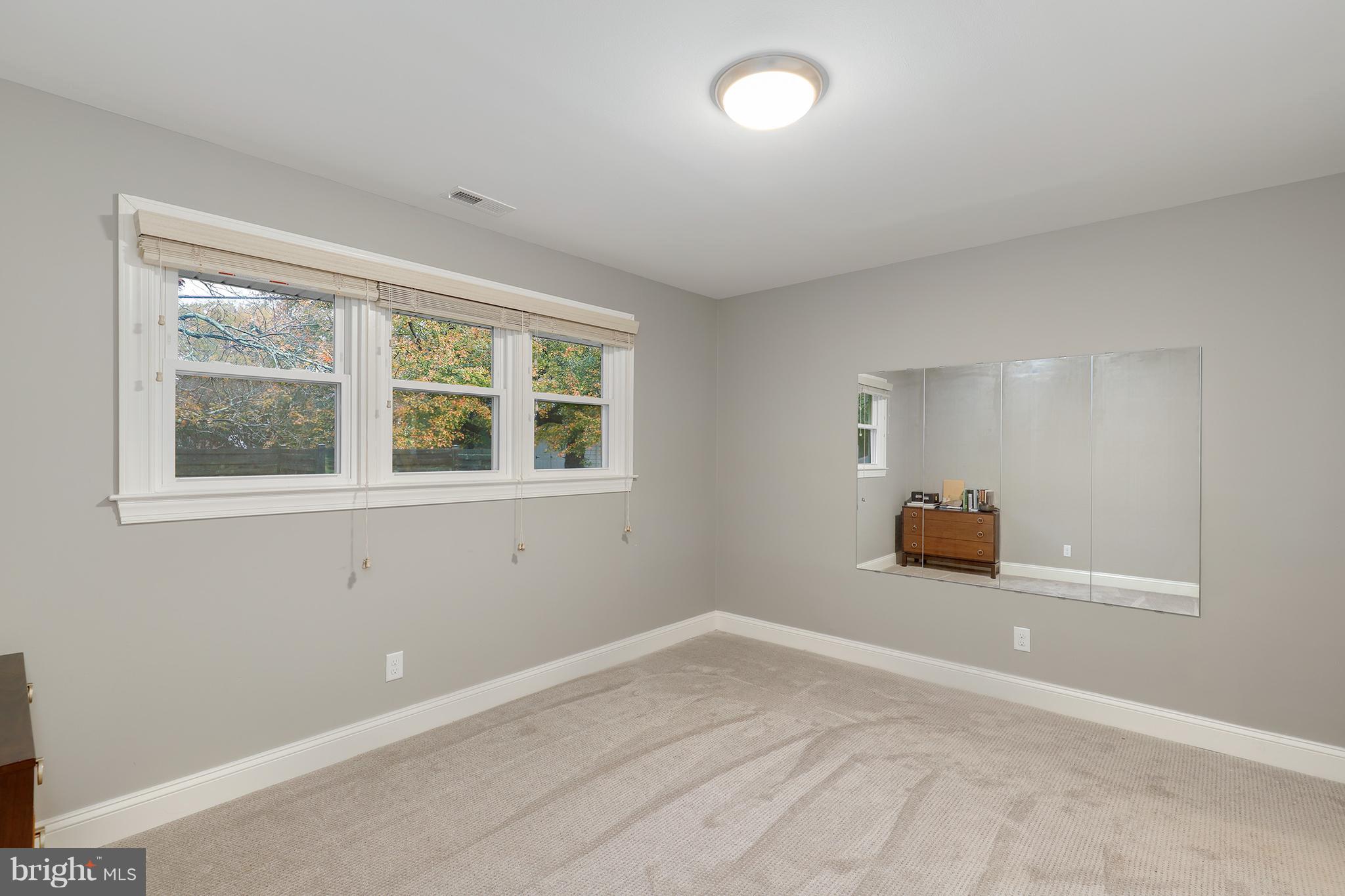 8212 Anita Road Baltimore, MD 21208 - Photo 22 of 33 Gallery Image 22