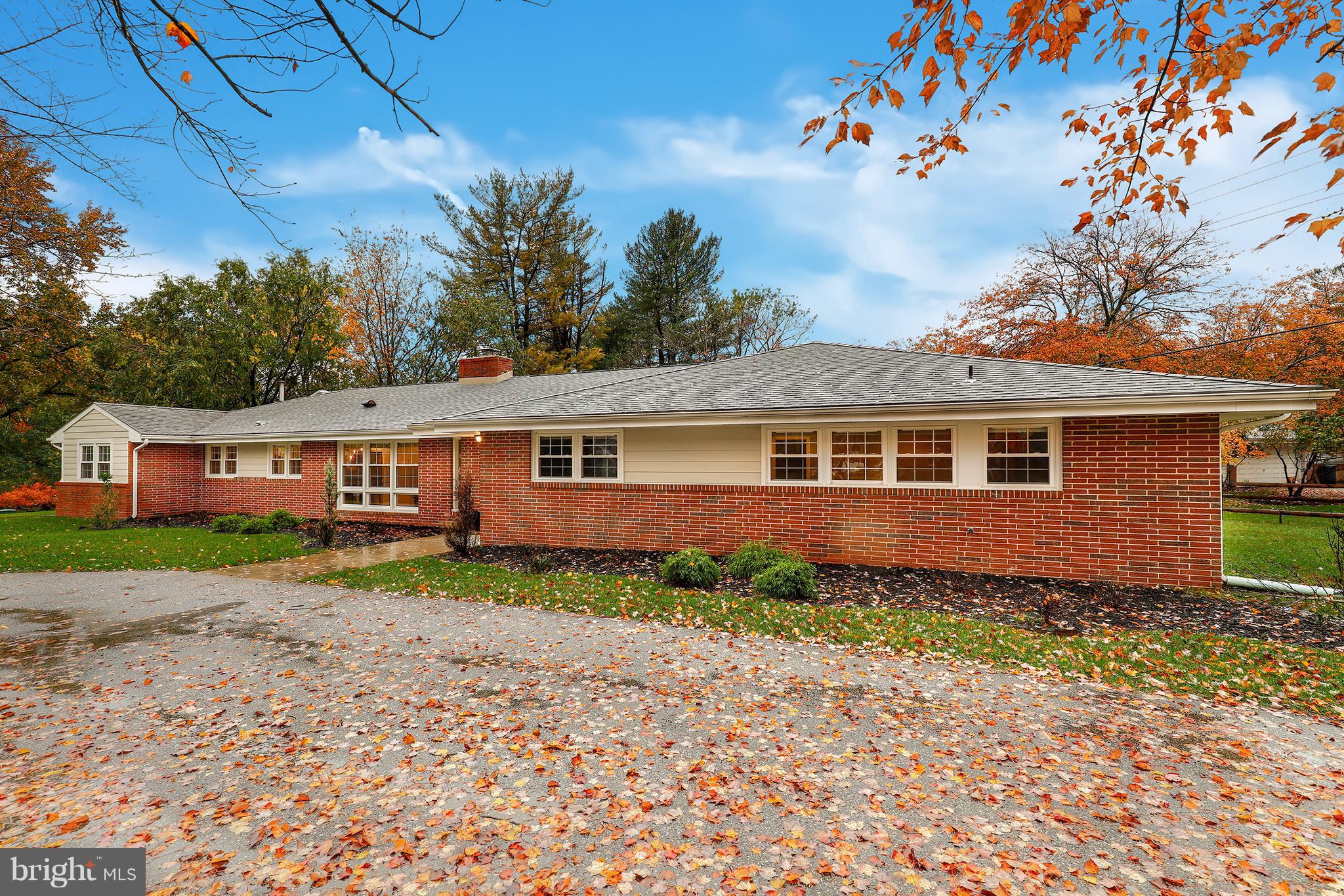 8212 Anita Road Baltimore, MD 21208 - Photo 4 of 33 Gallery Image 4