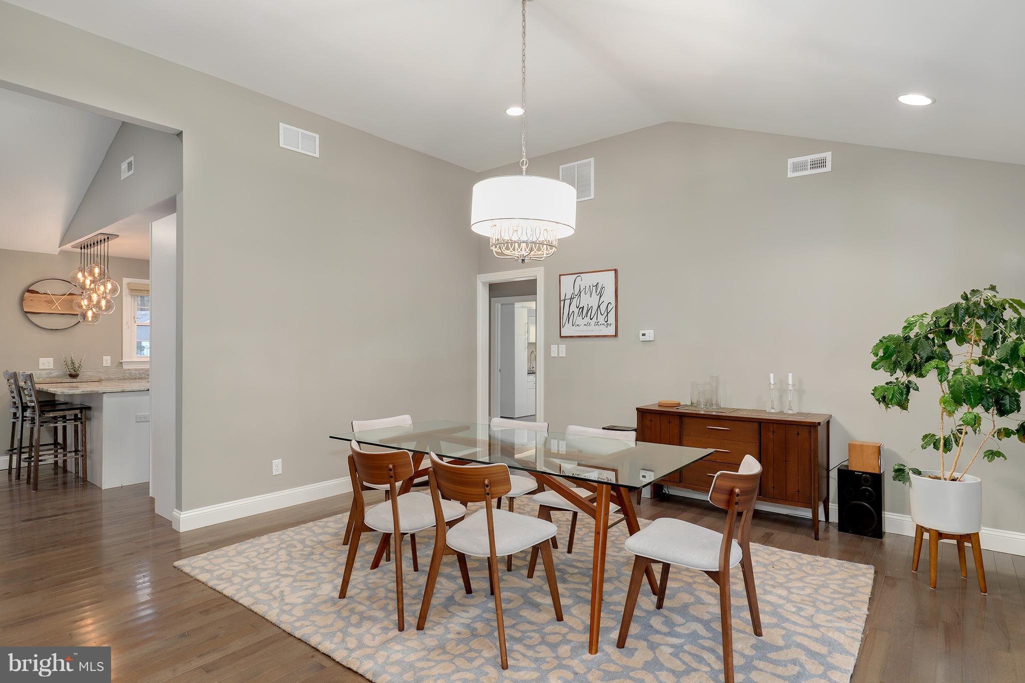 8212 Anita Road Baltimore, MD 21208 - Photo 10 of 33 Gallery Image 10