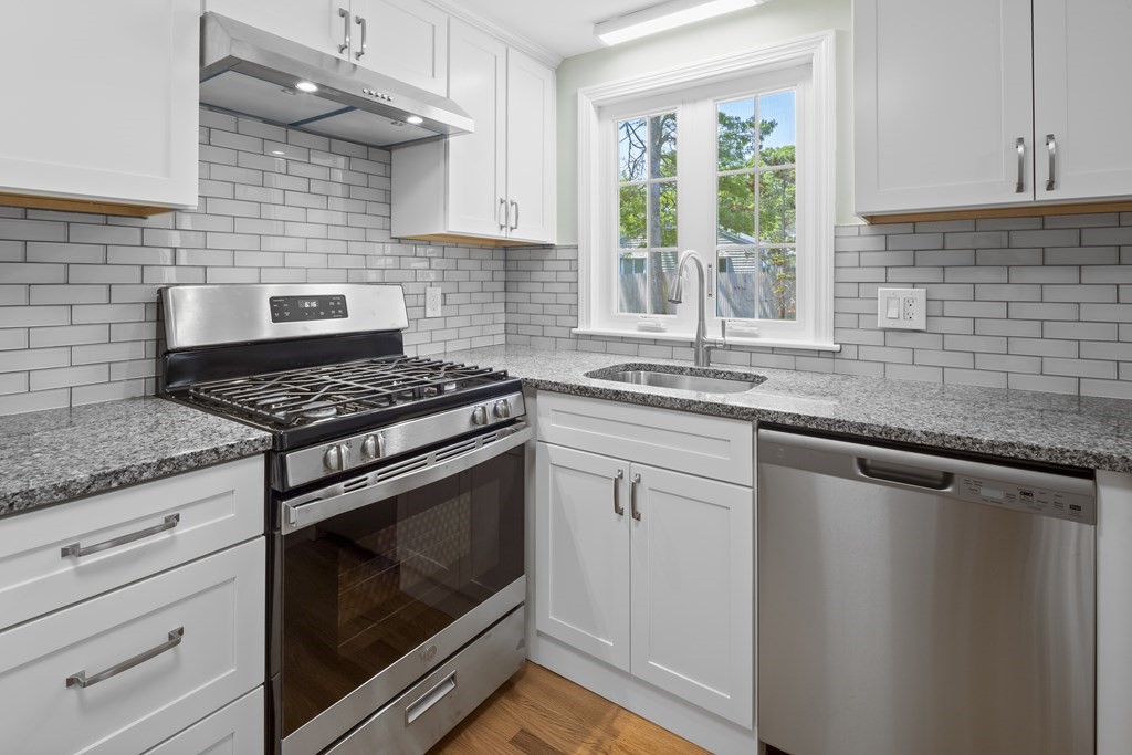 73 Coolidge Road Yarmouth, MA 02673 - Photo 19 of 32 Gallery Image 19