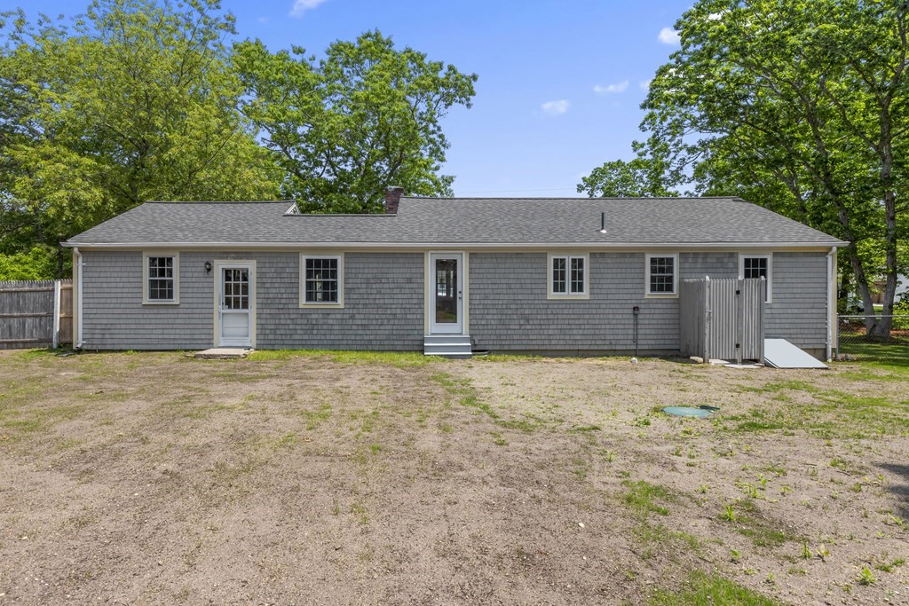 73 Coolidge Road Yarmouth, MA 02673 - Photo 7 of 32 Gallery Image 7