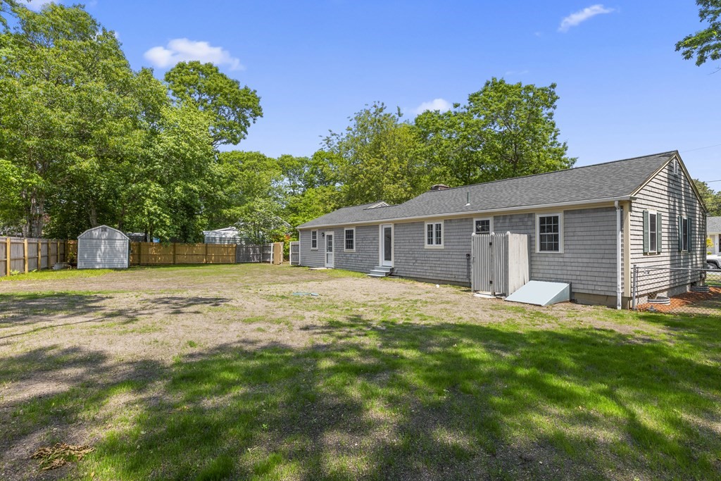 73 Coolidge Road Yarmouth, MA 02673 - Photo 8 of 32 Gallery Image 8