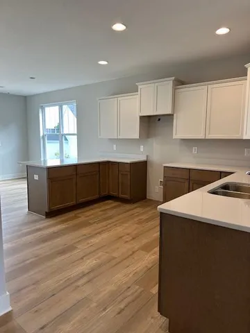 $579,990 | 1039 Waterstone Court, Pewaukee, WI 53072