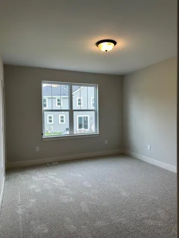 $579,990 | 1039 Waterstone Court, Pewaukee, WI 53072