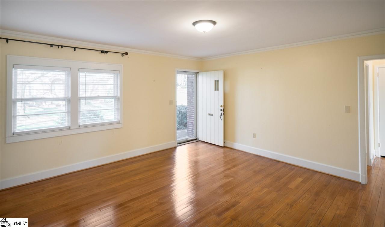 600 University Ridge, Unit 12 Greenville, SC 29601 - Photo 6 of 18 Gallery Image 6