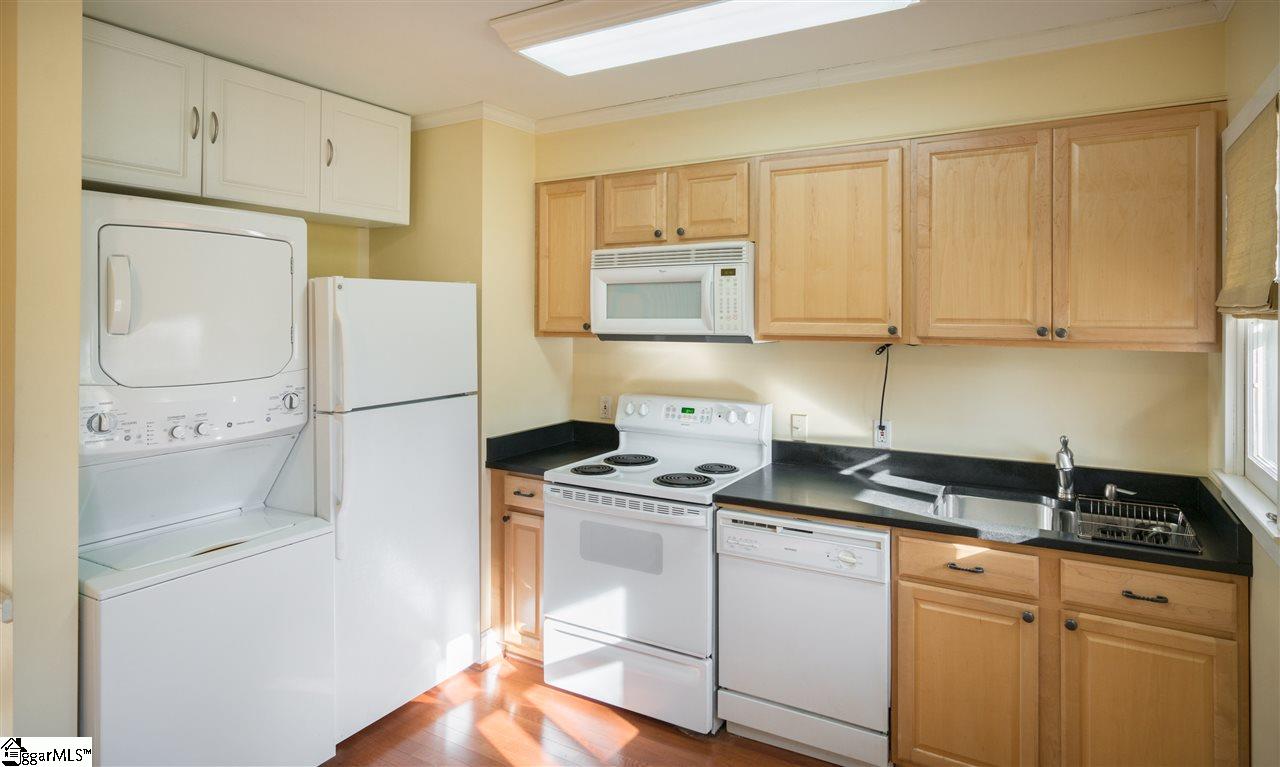 600 University Ridge, Unit 12 Greenville, SC 29601 - Photo 10 of 18 Gallery Image 10