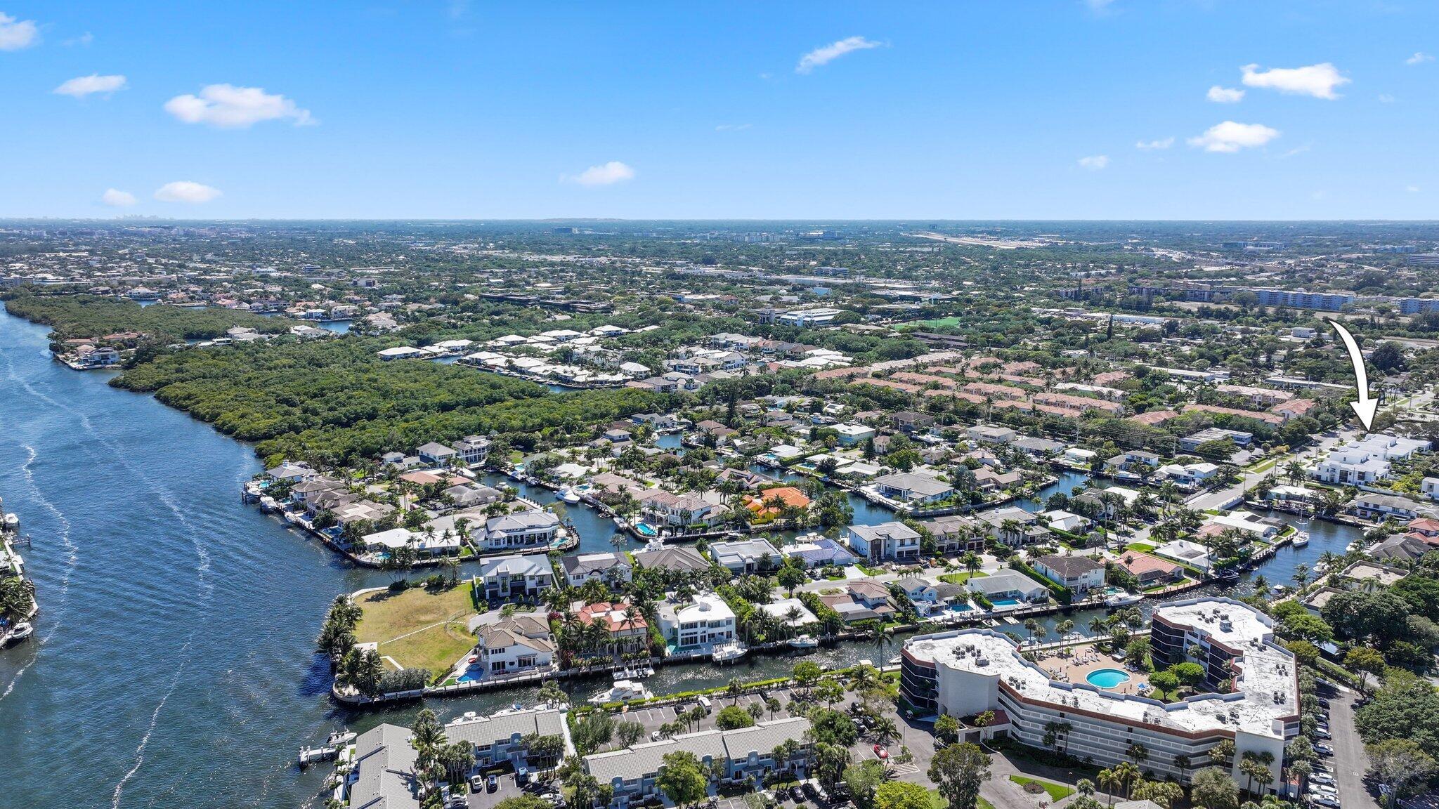 655 Kingsbridge Street Boca Raton, FL 33487 - Photo 14 of 76 655 Kingsbridge St - 12.jpg-SMALL