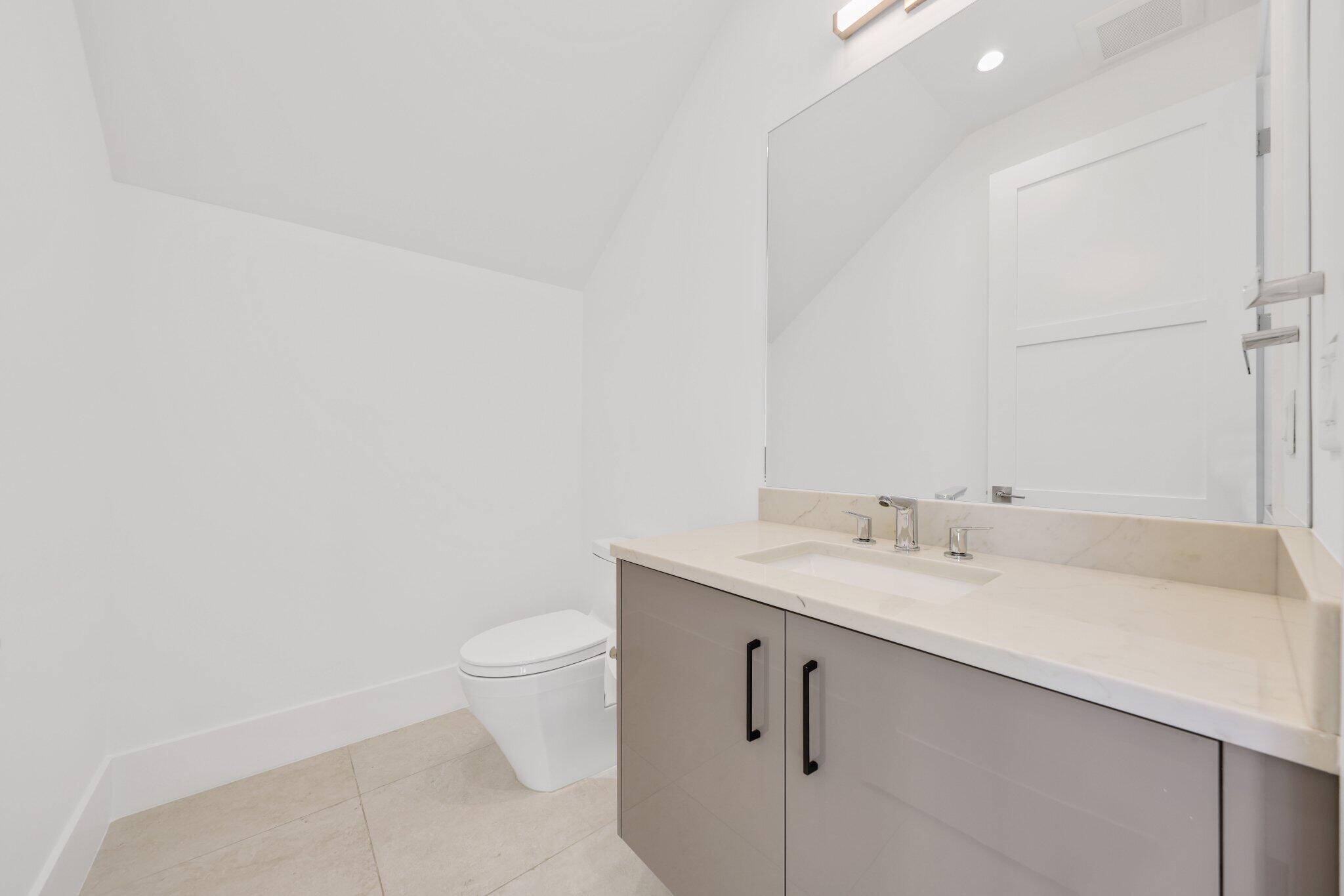 655 Kingsbridge Street Boca Raton, FL 33487 - Photo 25 of 76 655 Kingsbridge St - 23.jpg-SMALL