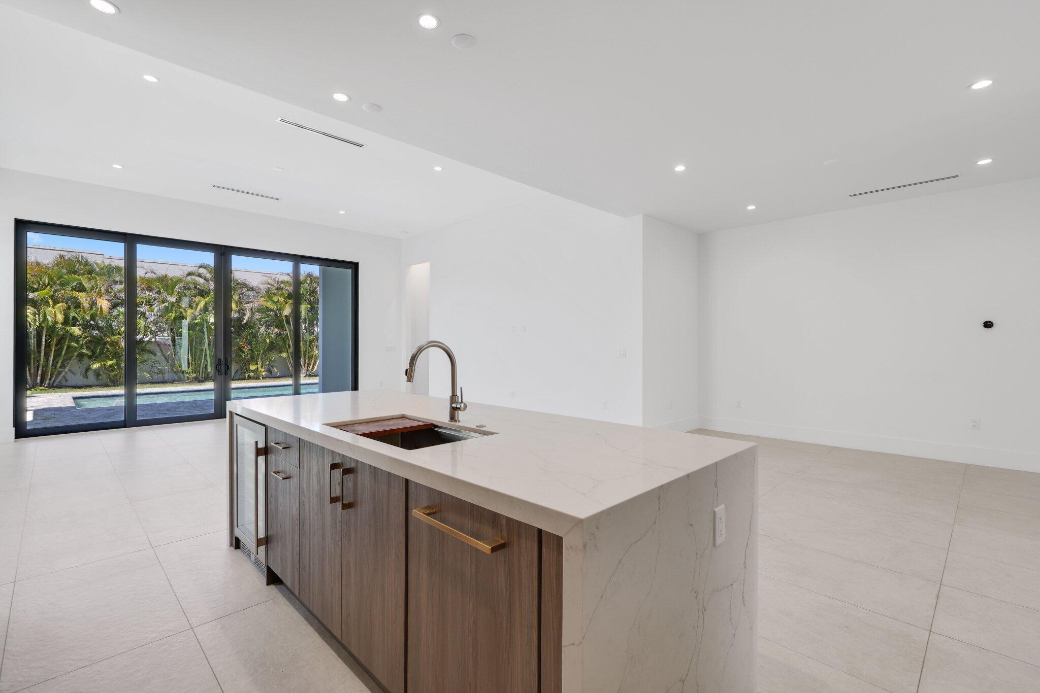 655 Kingsbridge Street Boca Raton, FL 33487 - Photo 34 of 76 655 Kingsbridge St - 32.jpg-SMALL