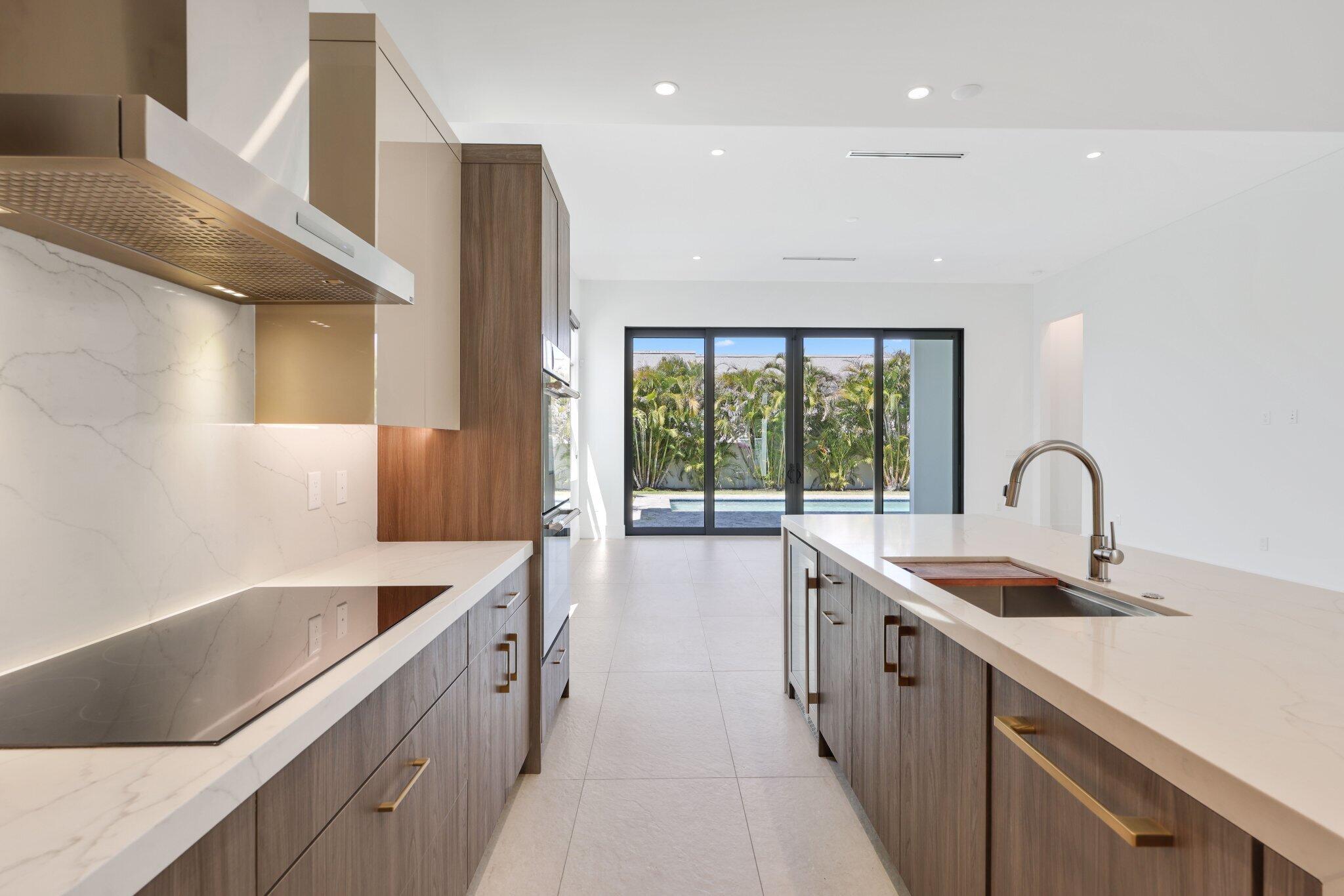 655 Kingsbridge Street Boca Raton, FL 33487 - Photo 35 of 76 655 Kingsbridge St - 33.jpg-SMALL