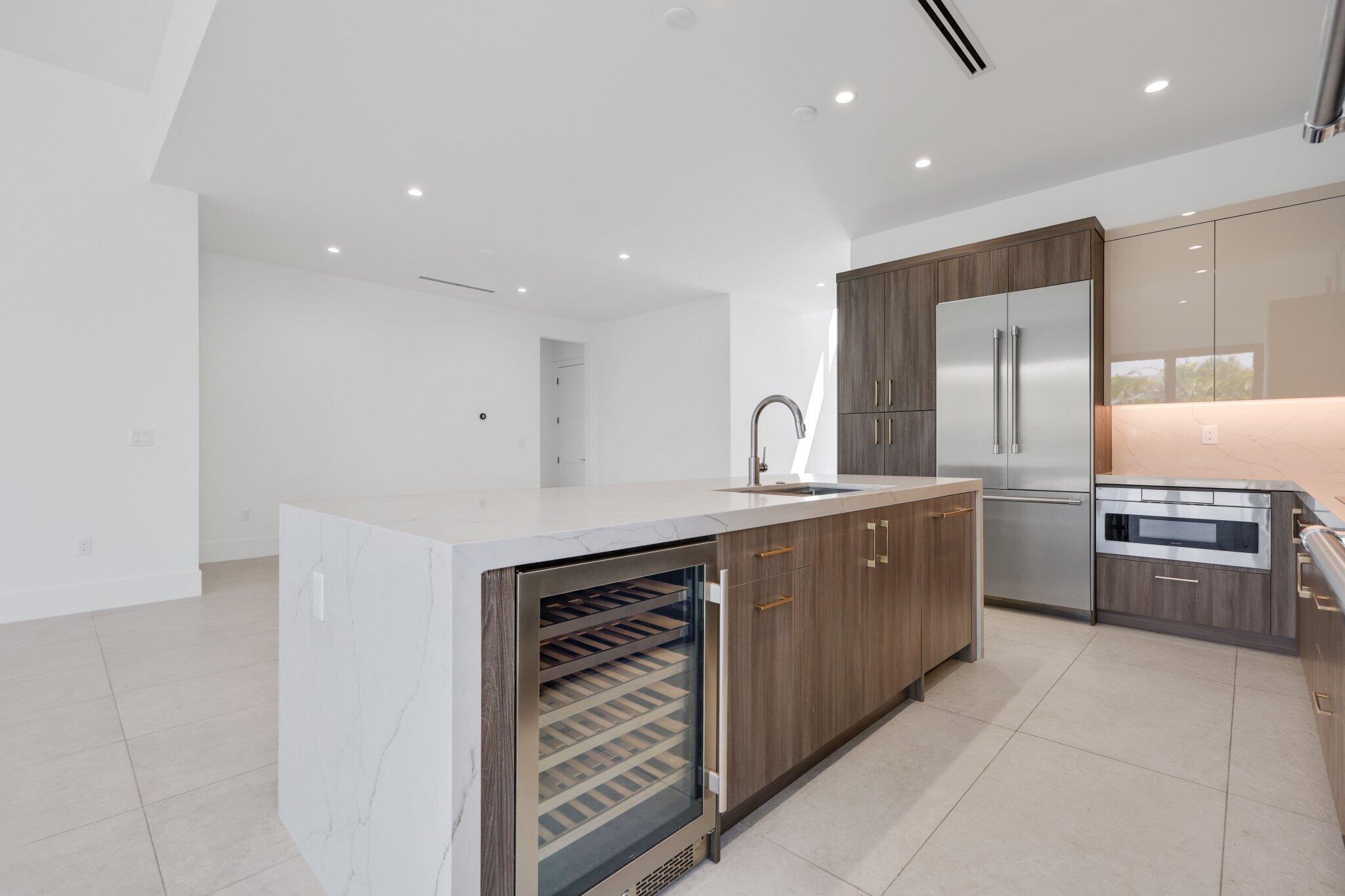 655 Kingsbridge Street Boca Raton, FL 33487 - Photo 36 of 76 655 Kingsbridge St - 34.jpg-SMALL