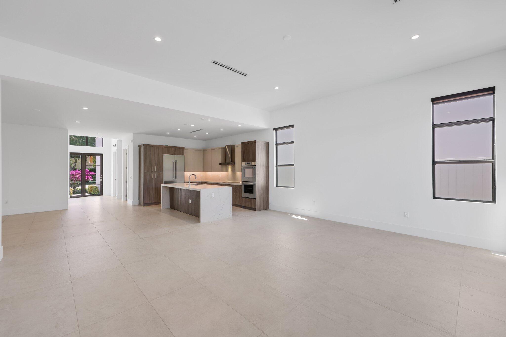 655 Kingsbridge Street Boca Raton, FL 33487 - Photo 41 of 76 655 Kingsbridge St - 39.jpg-SMALL