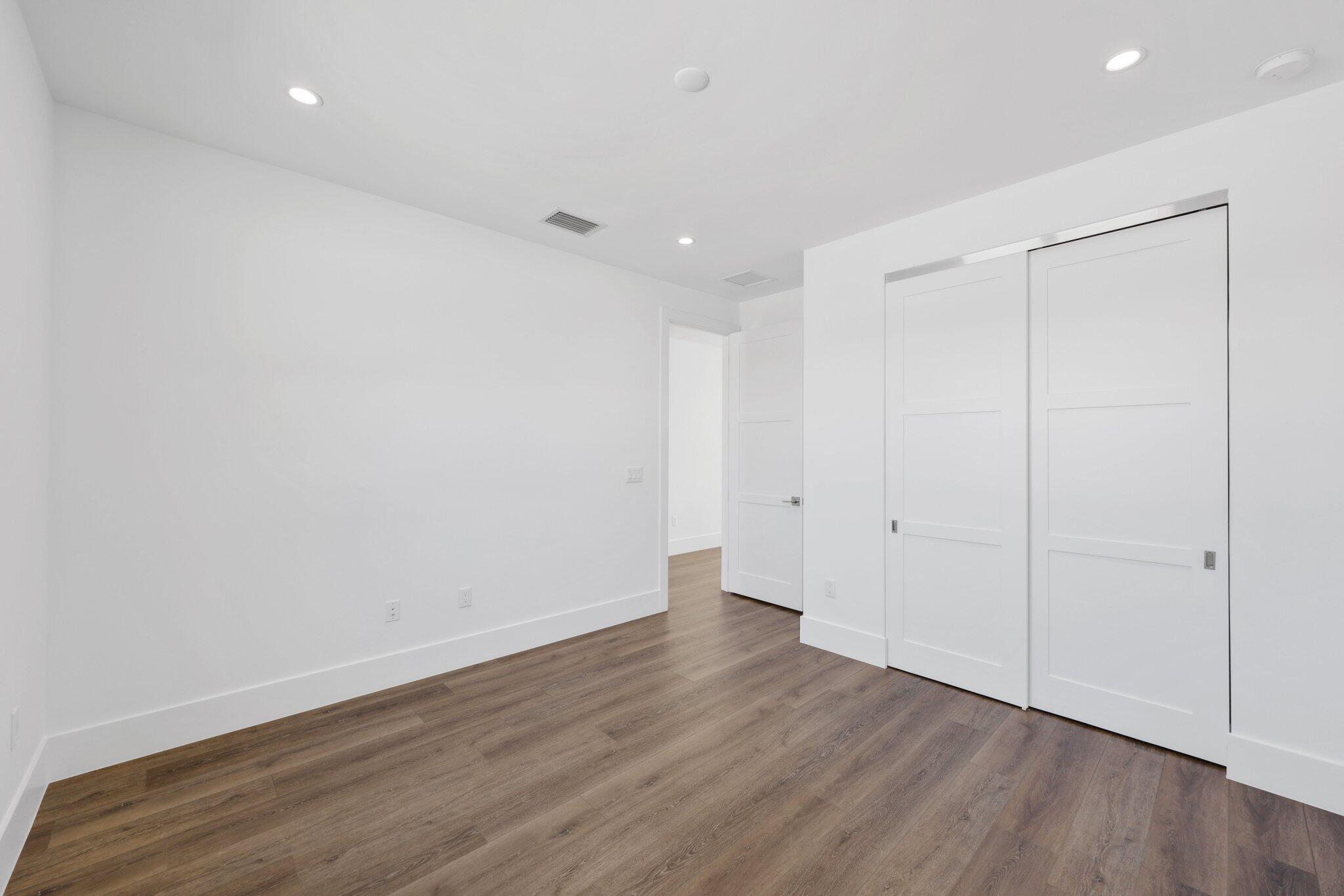 655 Kingsbridge Street Boca Raton, FL 33487 - Photo 57 of 76 655 Kingsbridge St - 55.jpg-SMALL