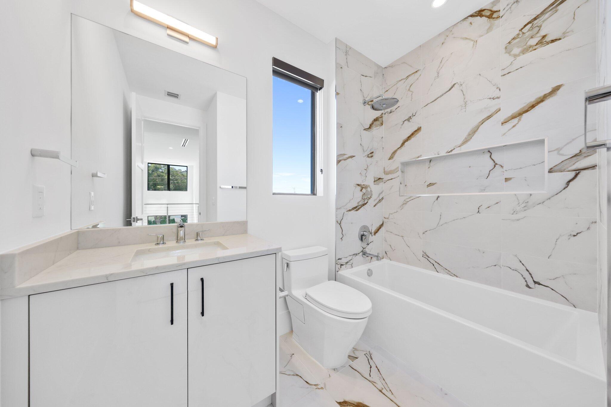 655 Kingsbridge Street Boca Raton, FL 33487 - Photo 59 of 76 655 Kingsbridge St - 57.jpg-SMALL