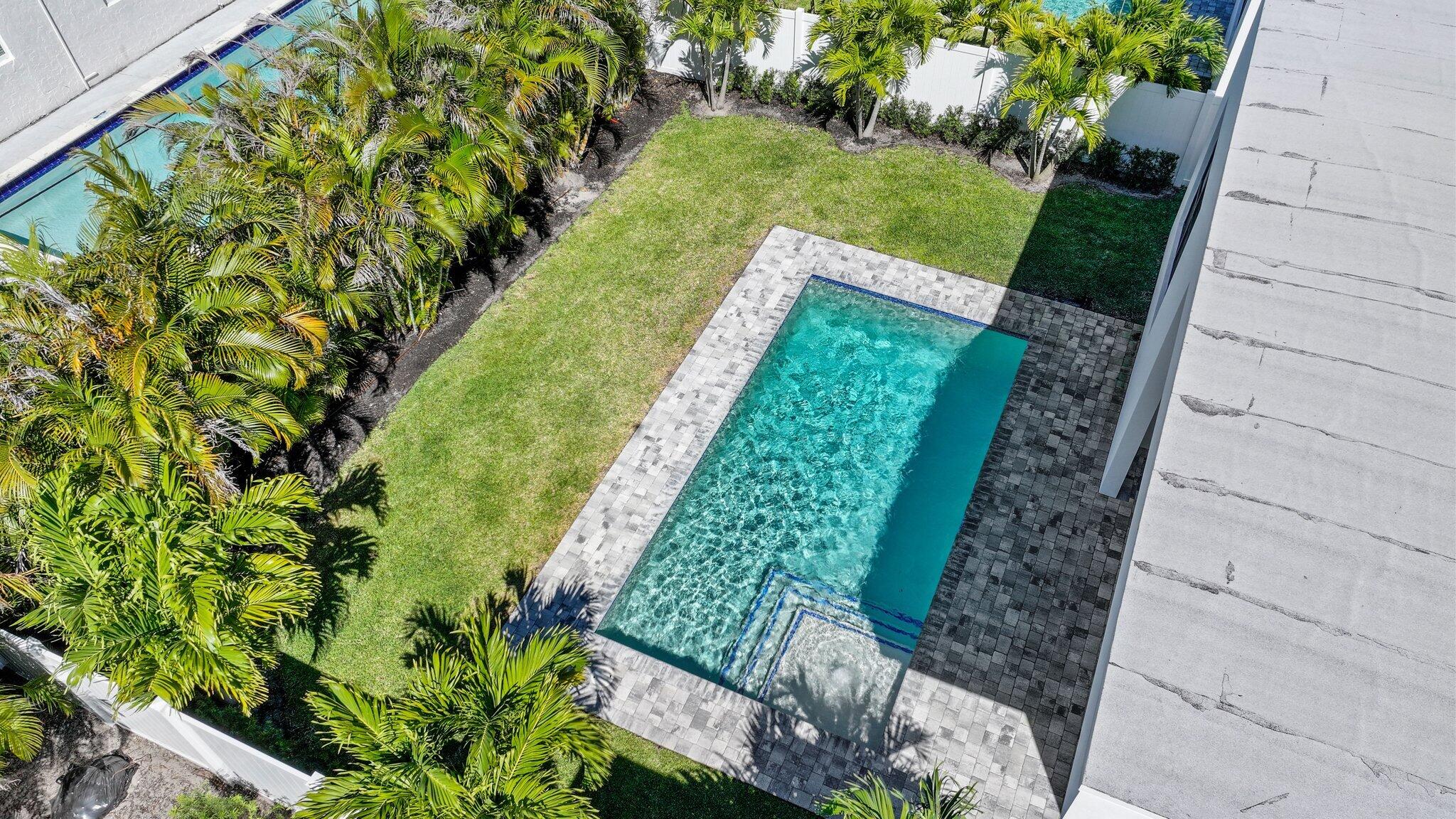 655 Kingsbridge Street Boca Raton, FL 33487 - Photo 7 of 76 655 Kingsbridge St - 5.jpg-SMALL