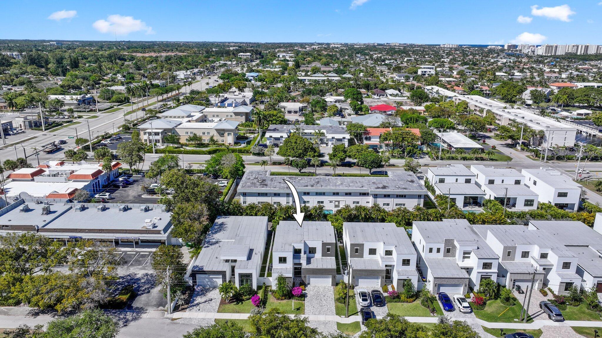 655 Kingsbridge Street Boca Raton, FL 33487 - Photo 8 of 76 655 Kingsbridge St - 6.jpg-SMALL