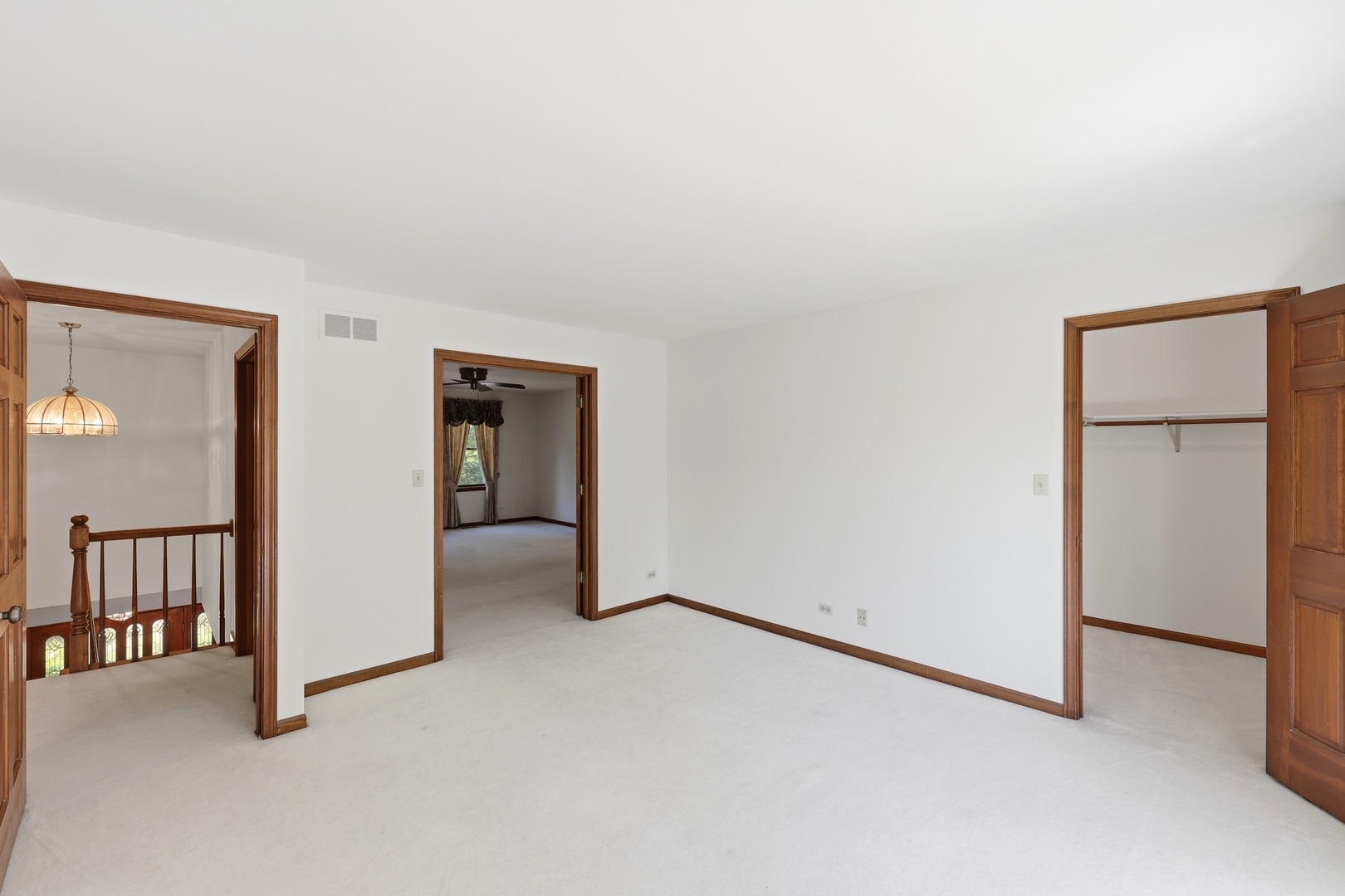 107 Roxborough Place Inverness, IL 60010 - Photo 23 of 42