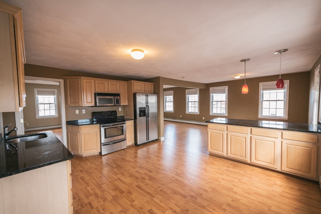 272 Jefferson Avenue, Unit 5 Salem, MA 01970 - Photo 3 of 15