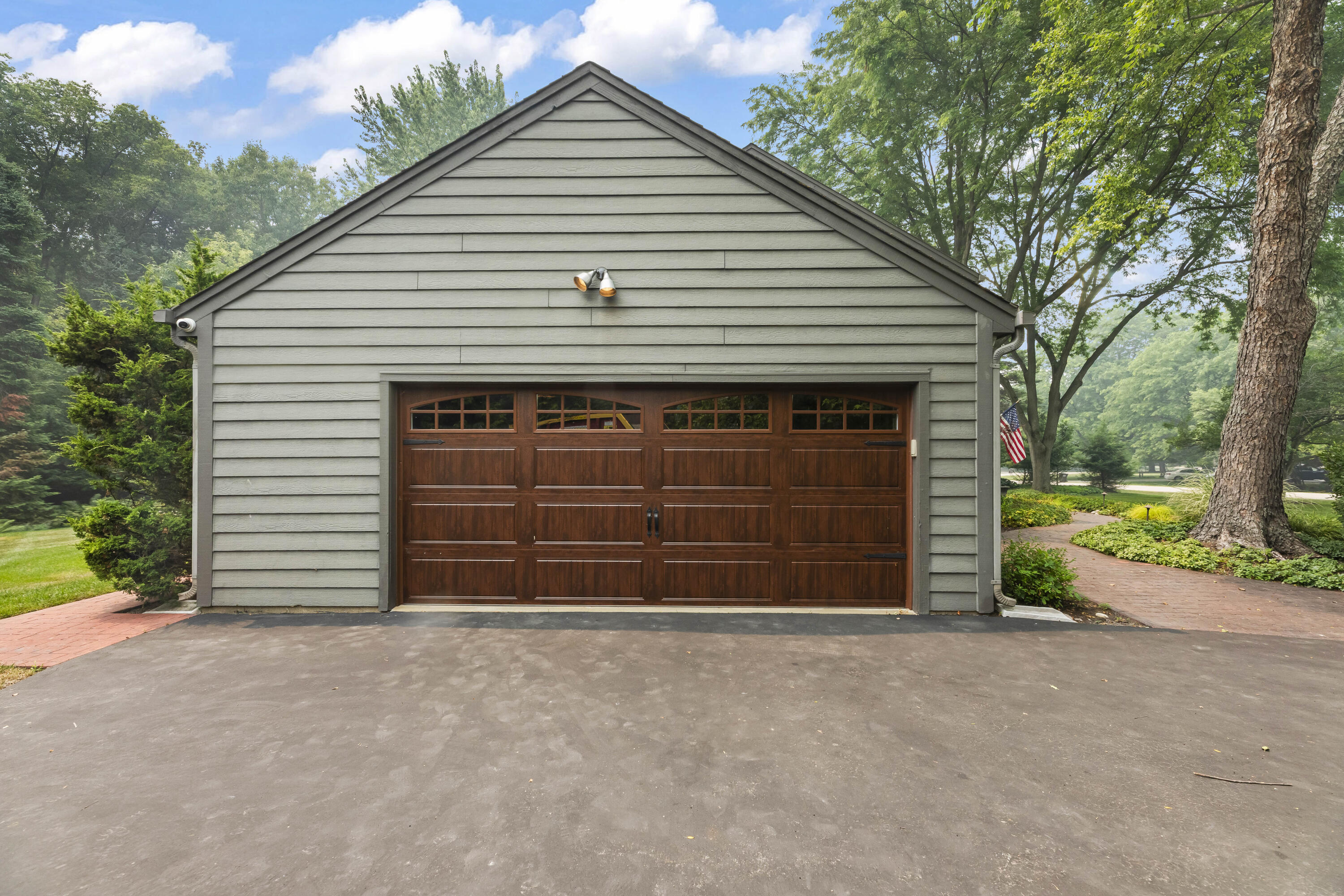290 Fieldstone Road Delafield, WI 53018 - Photo 50 of 53 2.5 Car Attached Garage