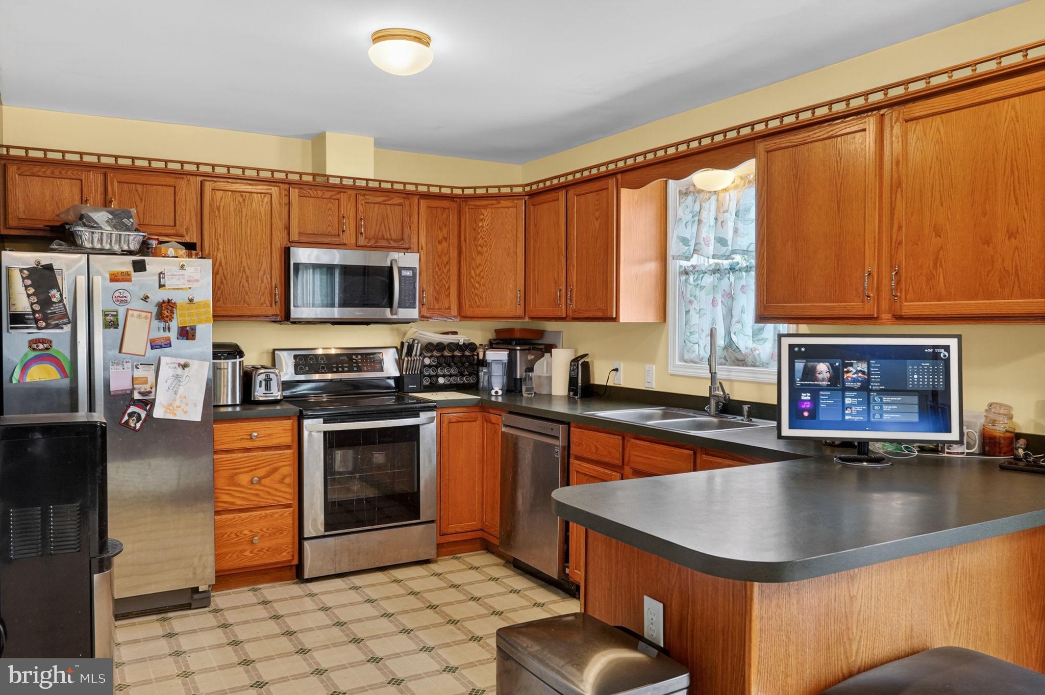 544 Bauer Road Bath, PA 18014 - Photo 7 of 44