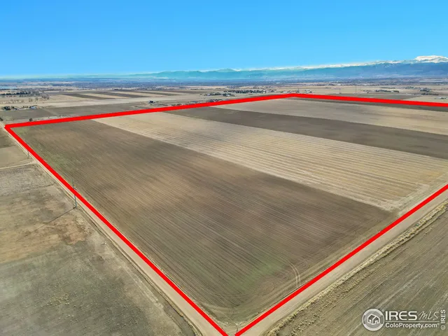 a view of ocean view