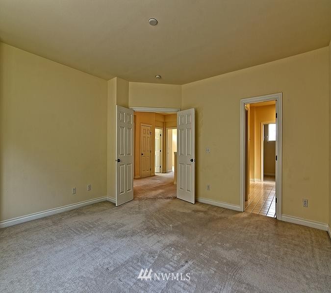 17078 Parkside Way Southeast Renton, WA 98058 - Photo 14 of 24