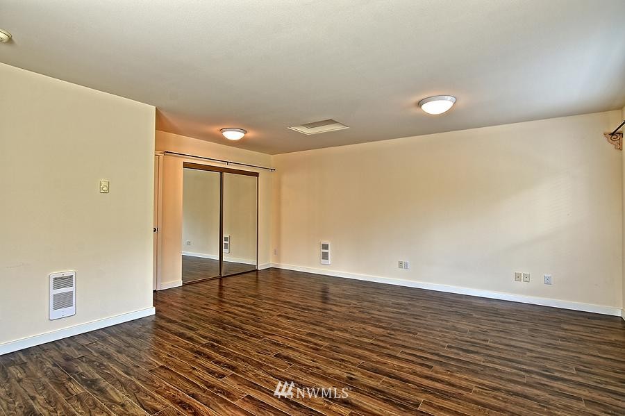 17078 Parkside Way Southeast Renton, WA 98058 - Photo 23 of 24