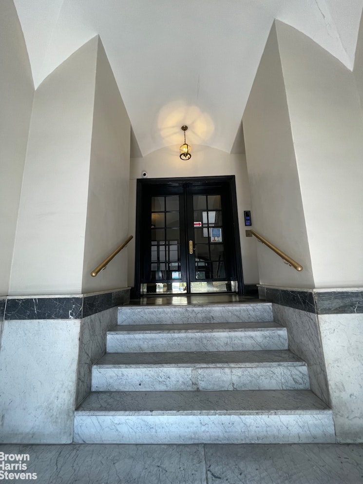 515 Edgecombe Avenue, Unit 41 Manhattan, NY 10032 - Photo 10 of 12 a view of entryway and hall with wooden floor
