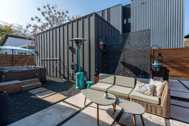 $615,000 | 7525 Delafield Lane, Unit B, Austin, TX 78752