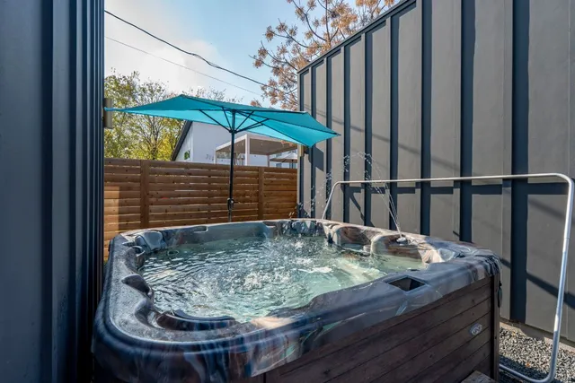 $615,000 | 7525 Delafield Lane, Unit B, Austin, TX 78752