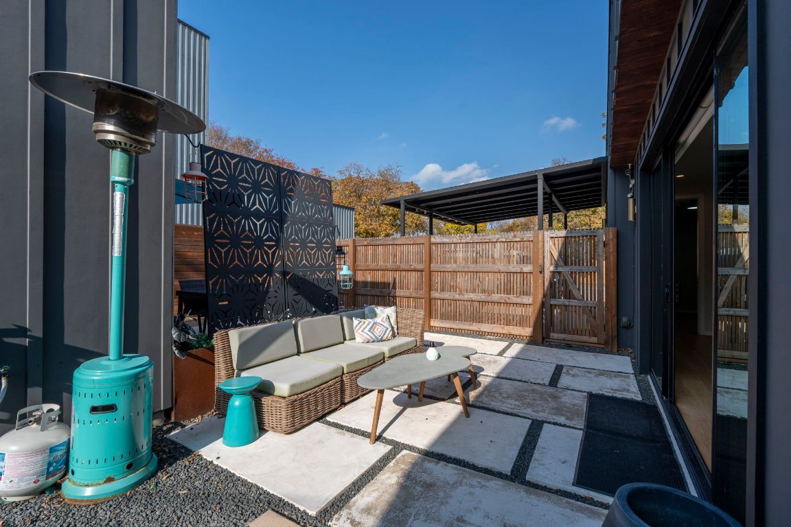 7525 Delafield Lane, Unit B Austin, TX 78752 - Photo 29 of 37