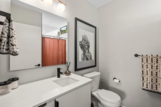 $615,000 | 7525 Delafield Lane, Unit B, Austin, TX 78752