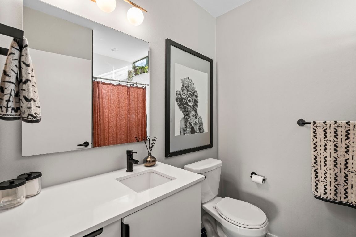 7525 Delafield Lane, Unit B Austin, TX 78752 - Photo 35 of 37