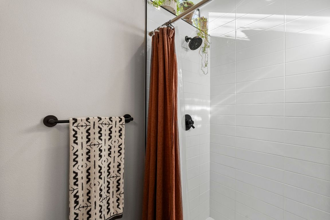 7525 Delafield Lane, Unit B Austin, TX 78752 - Photo 36 of 37