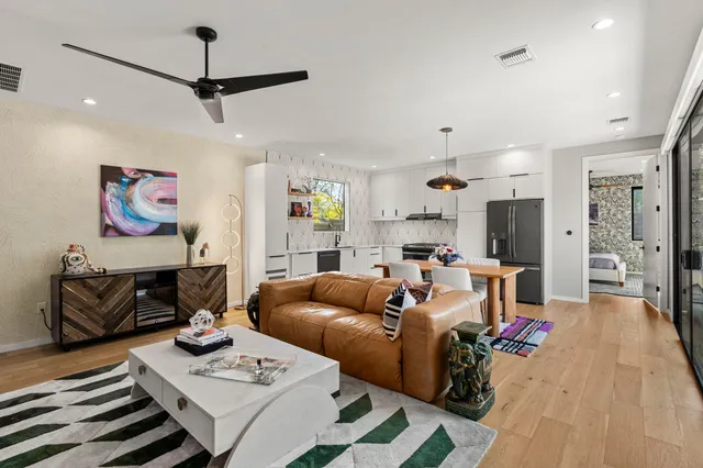 $615,000 | 7525 Delafield Lane, Unit B, Austin, TX 78752