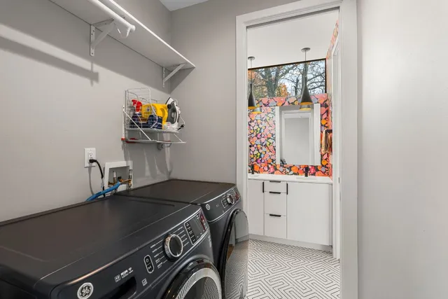 $615,000 | 7525 Delafield Lane, Unit B, Austin, TX 78752