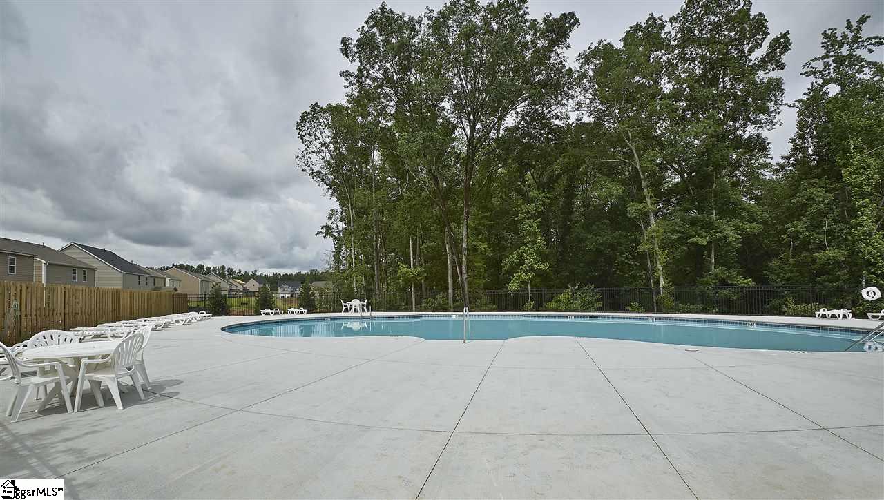129 Lake Grove Road Simpsonville, SC 29681 - Photo 6 of 15 Gallery Image 6