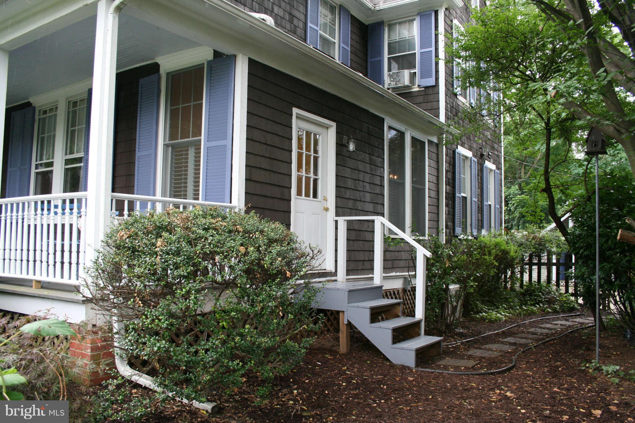 729 St Johns Road Baltimore, MD 21210 - Photo 27 of 30 Exterior Side