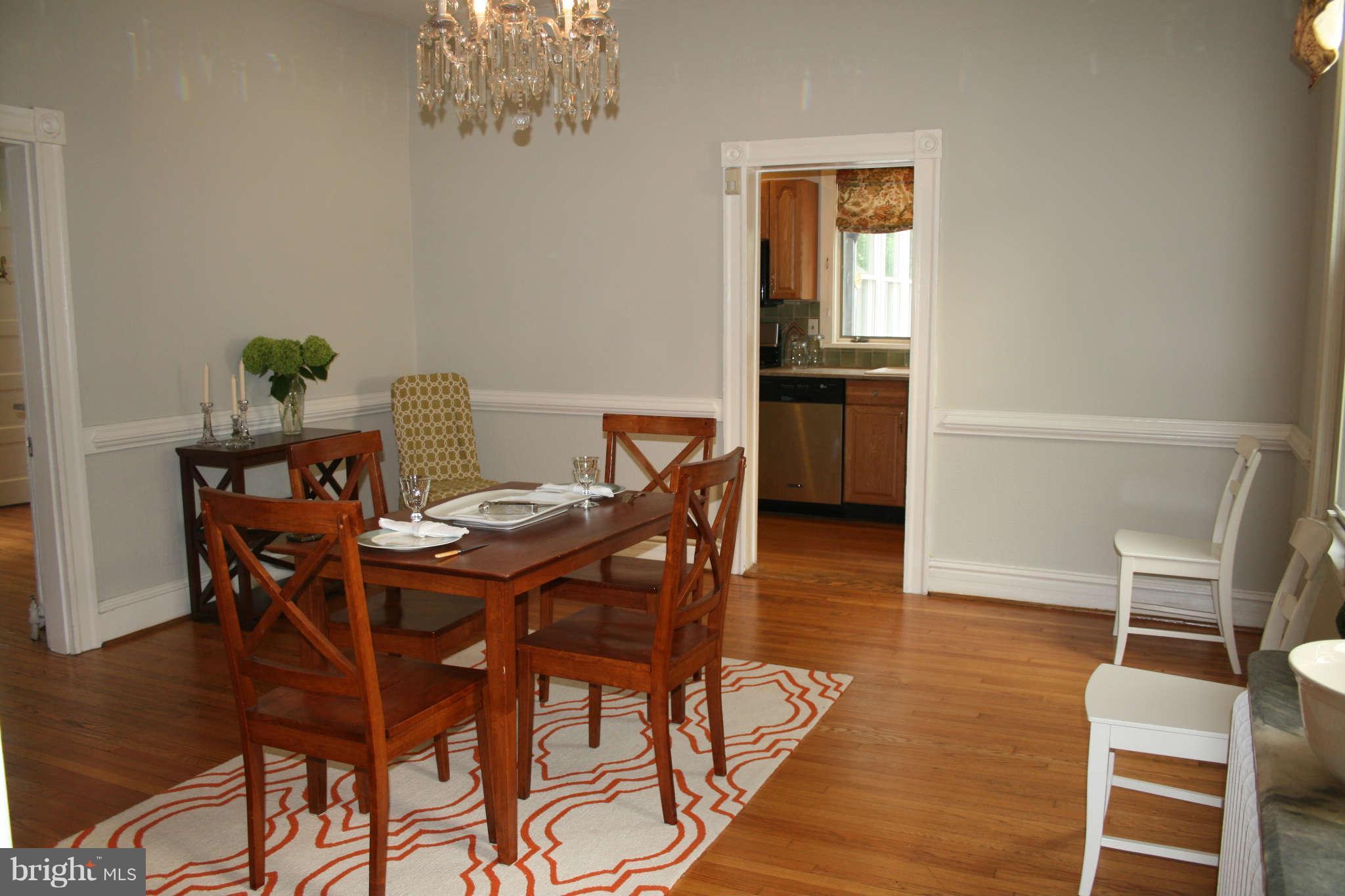 729 St Johns Road Baltimore, MD 21210 - Photo 7 of 30 Dining Room